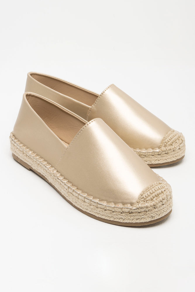 Women's lace - trimmed stiletto heel pumps with a scalloped edgeEspadrille Shoe Gold Women's lace - trimmed stiletto heel pumps with a scalloped edgeEspadrille Shoe Gold