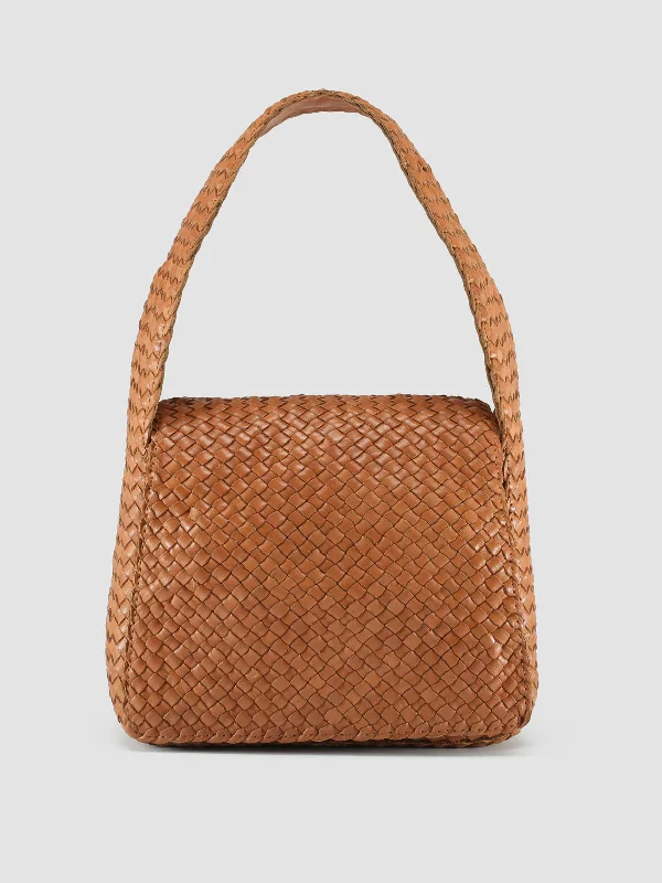 Plus Size Women's Wide - Fit Penny Loafers in Black for All - Day ComfortOC CLASS 062 Woven - Brown Leather Shoulder Bag Plus Size Women's Wide - Fit Penny Loafers in Black for All - Day ComfortOC CLASS 062 Woven - Brown Leather Shoulder Bag