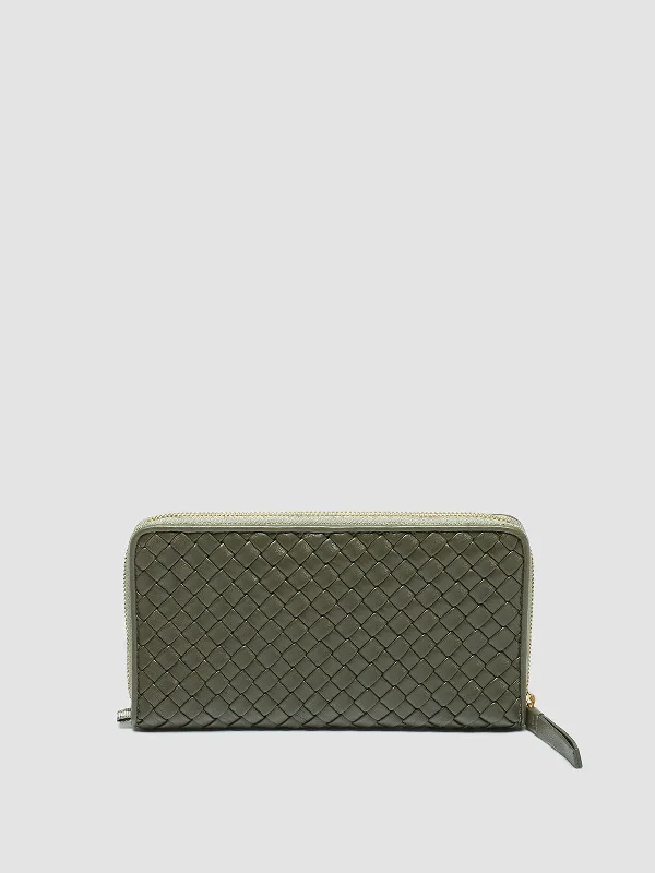 Lightweight Women's Mesh - Paneled Loafers in White for BreathabilityJULIET 101 - Green Woven Leather Zip-around Wallet Lightweight Women's Mesh - Paneled Loafers in White for BreathabilityJULIET 101 - Green Woven Leather Zip-around Wallet
