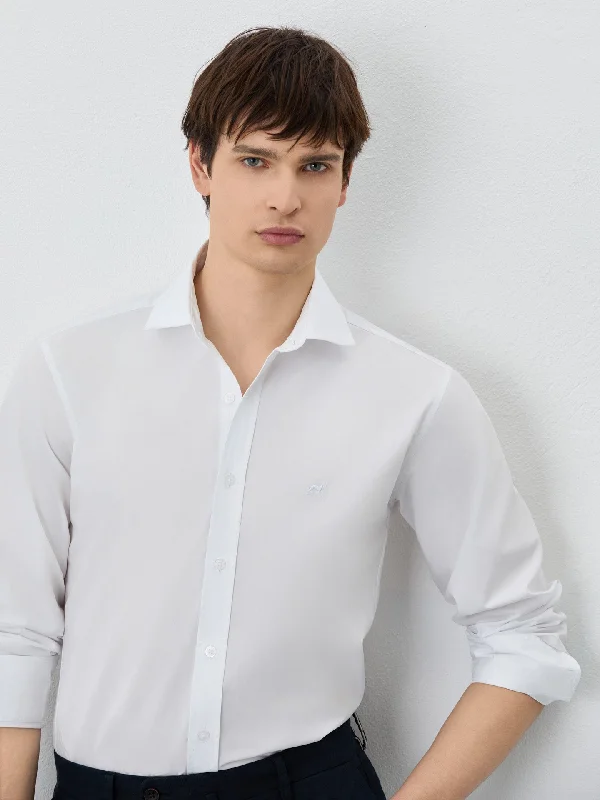 Slim Fit Shirt With Open Collar in Cotton Poplin