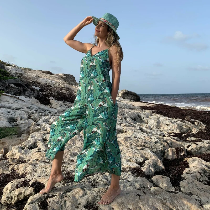 Women's Sandals with a Glitter - Coated Strap in Gold for a Sparkly Summer OutfitAngel Jumpsuit | Banana Green Women's Sandals with a Glitter - Coated Strap in Gold for a Sparkly Summer OutfitAngel Jumpsuit | Banana Green