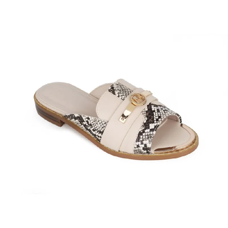 Women's Thong Sandals with a Beaded Design in Multicolor for a Beachy AestheticWomen's Thong Sandals with a Beaded Design in Multicolor for a Beachy AestheticCeline Sandal