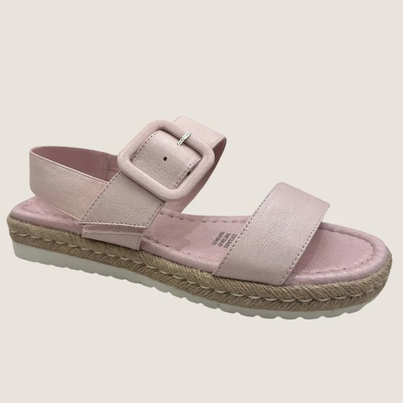 Lightweight Women's Mesh - Paneled Sandals in Yellow for BreathabilityLightweight Women's Mesh - Paneled Sandals in Yellow for BreathabilityDjango and Juliette Silasy Sandal Lightweight Women's Mesh - Paneled Sandals in Yellow for BreathabilityLightweight Women's Mesh - Paneled Sandals in Yellow for BreathabilityDjango and Juliette Silasy Sandal