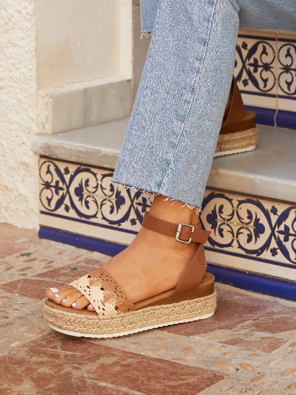 Child - Friendly Women's Sandals with a Secure Buckle in Purple for Moms on the GoHARBOUR Child - Friendly Women's Sandals with a Secure Buckle in Purple for Moms on the GoHARBOUR