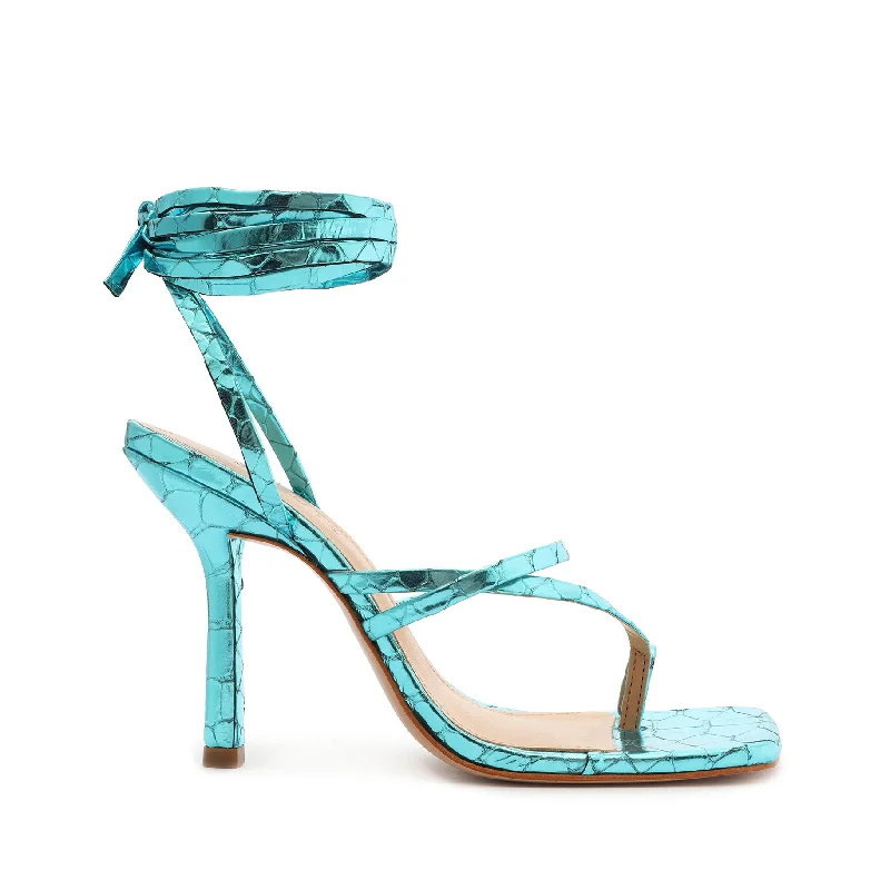Anti - Slip Women's Sandals with a Grooved Sole in Green for Outdoor AdventuresLily Metallic Leather Sandal Anti - Slip Women's Sandals with a Grooved Sole in Green for Outdoor AdventuresLily Metallic Leather Sandal