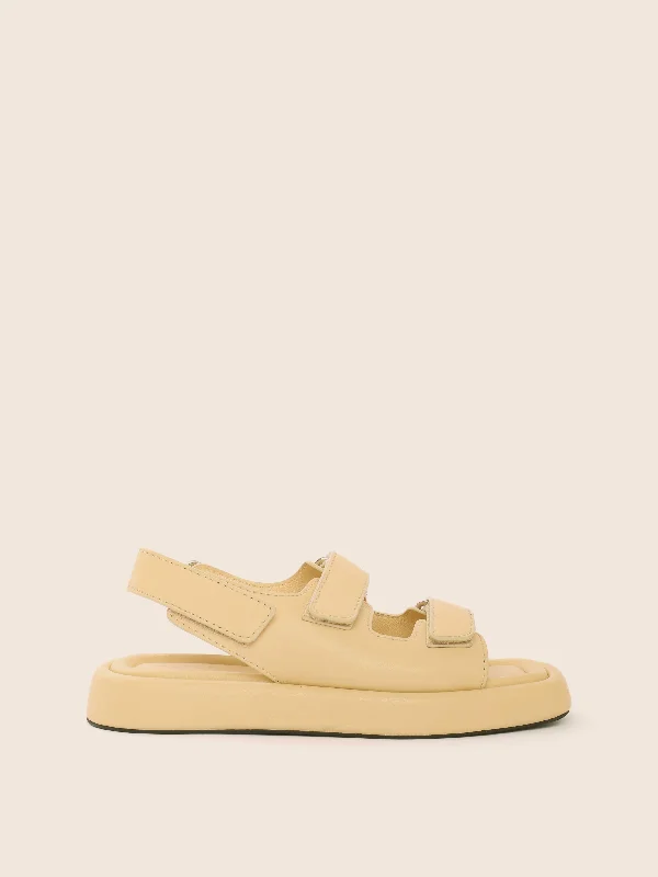 Women's Ankle - Strap Sandals with a Block Heel in Red for a Sophisticated StyleMurcia Butter Sandal Women's Ankle - Strap Sandals with a Block Heel in Red for a Sophisticated StyleMurcia Butter Sandal