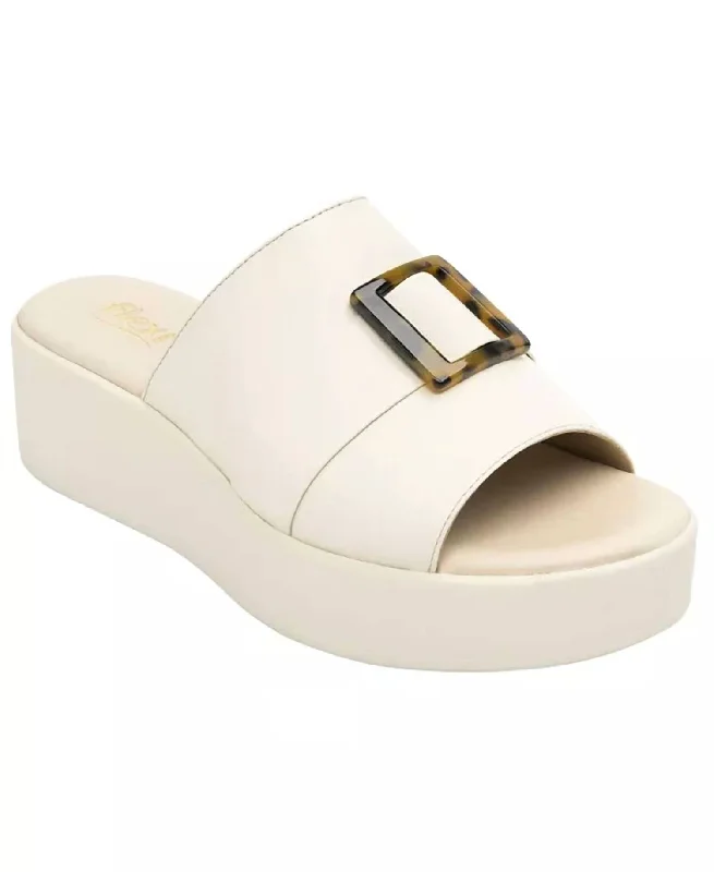 Women's Thong Sandals with a Beaded Design in Multicolor for a Beachy AestheticPlatform Slide Sandals In Ivory