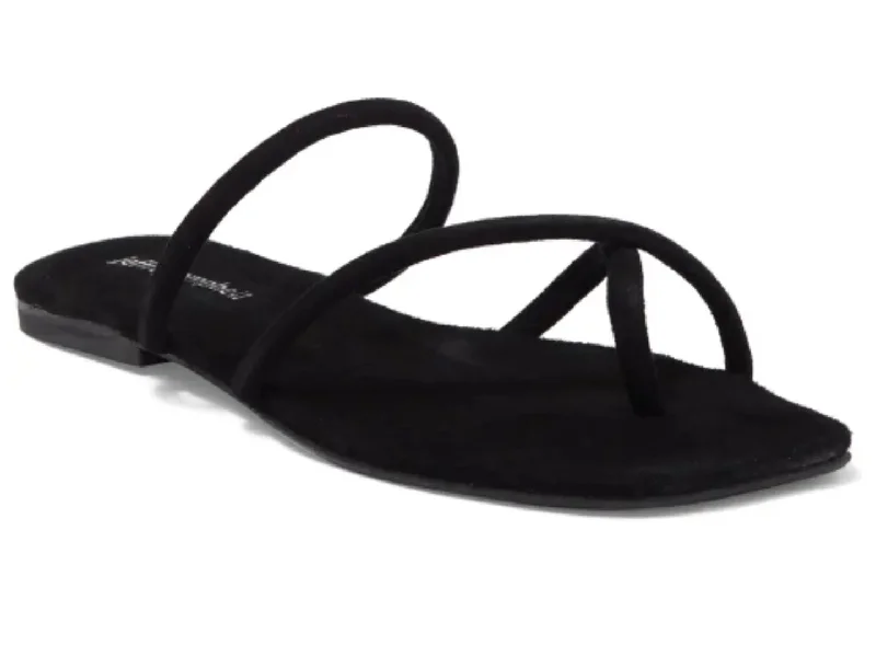 Women's Ankle - Strap Sandals with a Block Heel in Red for a Sophisticated StyleJeffrey Campbell: Rania