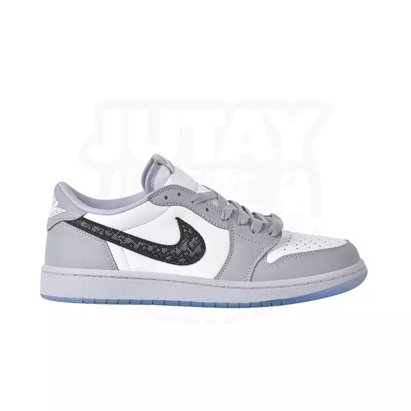 Women's Sneakers with Hidden Wedges for a Subtle Height Boost and Added StyleAJ 1 LOWS - DIOR ( PRM ) Women's Sneakers with Hidden Wedges for a Subtle Height Boost and Added StyleAJ 1 LOWS - DIOR ( PRM )