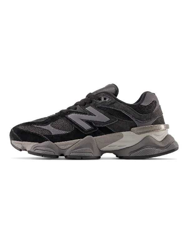 Women's Sneakers with Hidden Wedges for a Subtle Height Boost and Added StyleSneakers da Uomo Futuristica 9060 Nero Women's Sneakers with Hidden Wedges for a Subtle Height Boost and Added StyleSneakers da Uomo Futuristica 9060 Nero