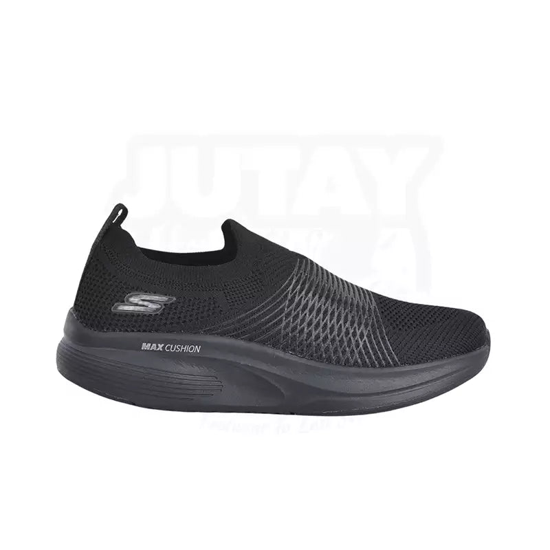 Women's Sneakers with Adjustable Straps for a Customized Fit During High - Impact ExercisesSKECHER MAX CUSHION - ALL BLACK Women's Sneakers with Adjustable Straps for a Customized Fit During High - Impact ExercisesSKECHER MAX CUSHION - ALL BLACK