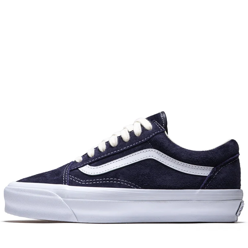 Women's Sneakers with Hidden Wedges for a Subtle Height Boost and Added StyleVans Old Skool 36 LX - Pig Barit Women's Sneakers with Hidden Wedges for a Subtle Height Boost and Added StyleVans Old Skool 36 LX - Pig Barit