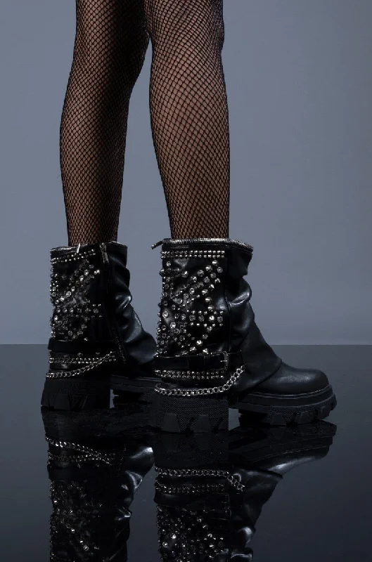 Women's Over - the - Knee Suede Boots in Taupe for a Stylish and Sophisticated OutfitAZALEA WANG BADDEST IN THE ROOM FLATFORM BOOTIE IN BLACK Women's Over - the - Knee Suede Boots in Taupe for a Stylish and Sophisticated OutfitAZALEA WANG BADDEST IN THE ROOM FLATFORM BOOTIE IN BLACK