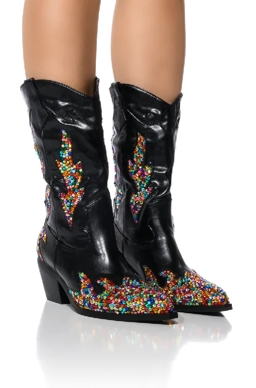 Women's Ankle Boots with Cut - Out Details in Beige for a Unique and Stylish EdgeAZALEA WANG VINNY EMBELLISHED WESTERN BOOTIE Women's Ankle Boots with Cut - Out Details in Beige for a Unique and Stylish EdgeAZALEA WANG VINNY EMBELLISHED WESTERN BOOTIE