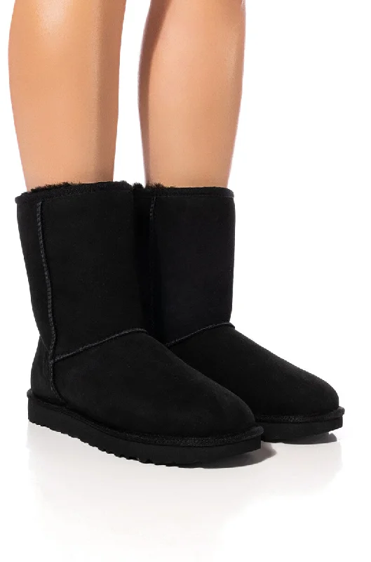 Women's Ankle Boots with Cut - Out Details in Beige for a Unique and Stylish EdgeSEXY WEATHER FLAT Women's Ankle Boots with Cut - Out Details in Beige for a Unique and Stylish EdgeSEXY WEATHER FLAT