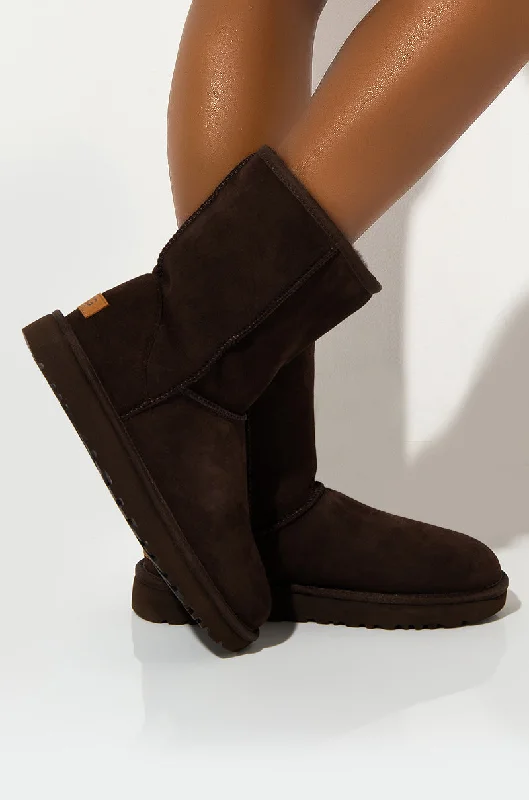 Women's Leather Motorcycle Boots in Dark Brown with Silver Hardware for a Cool Biker LookSEXY WEATHER FLAT CHOCOLATE Women's Leather Motorcycle Boots in Dark Brown with Silver Hardware for a Cool Biker LookSEXY WEATHER FLAT CHOCOLATE