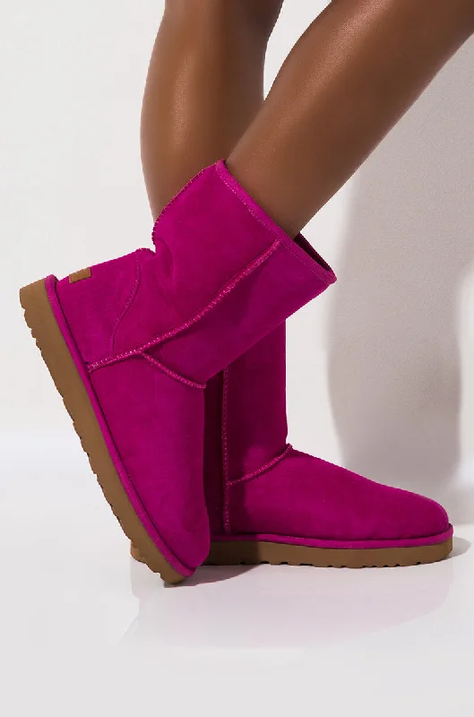 Women's Chunky - Heeled Chelsea Boots in Gray for a Casual and Trendy Everyday LookSEXY WEATHER FLAT FUCHSIA Women's Chunky - Heeled Chelsea Boots in Gray for a Casual and Trendy Everyday LookSEXY WEATHER FLAT FUCHSIA