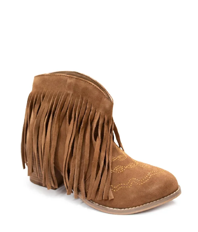 Women's Chunky - Heeled Chelsea Boots in Gray for a Casual and Trendy Everyday LookWomen's Amos Fringe Ankle Bootie In Tan Suede Women's Chunky - Heeled Chelsea Boots in Gray for a Casual and Trendy Everyday LookWomen's Amos Fringe Ankle Bootie In Tan Suede