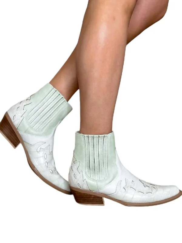 Plus Size Women's Snake Print Knee - High Boots in Brown for a Fashion - Forward StatementWomen's Coconuts Milo Western Boots In Ivory Plus Size Women's Snake Print Knee - High Boots in Brown for a Fashion - Forward StatementWomen's Coconuts Milo Western Boots In Ivory