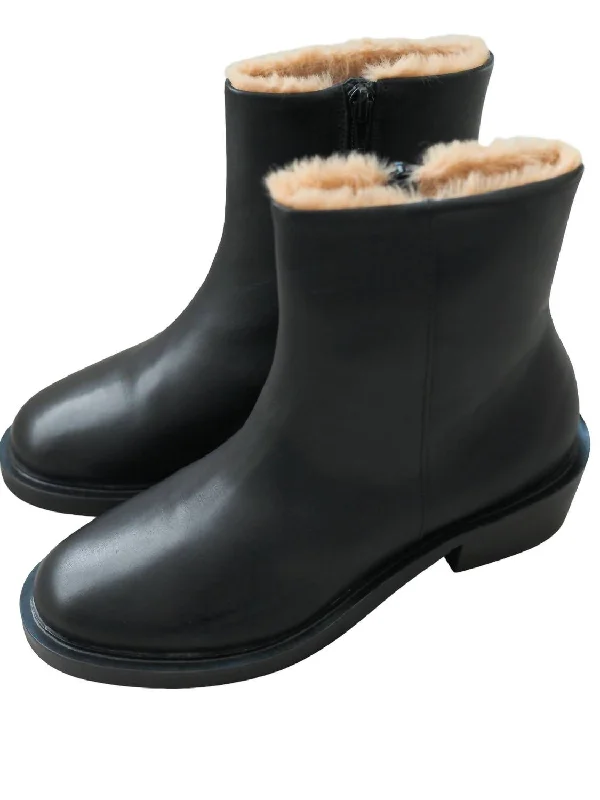 Women's Ankle Booties with Faux Leather and Furry Cuffs in Tan for a Cute and Warm StyleWomen's Nate Boot In Black Women's Ankle Booties with Faux Leather and Furry Cuffs in Tan for a Cute and Warm StyleWomen's Nate Boot In Black